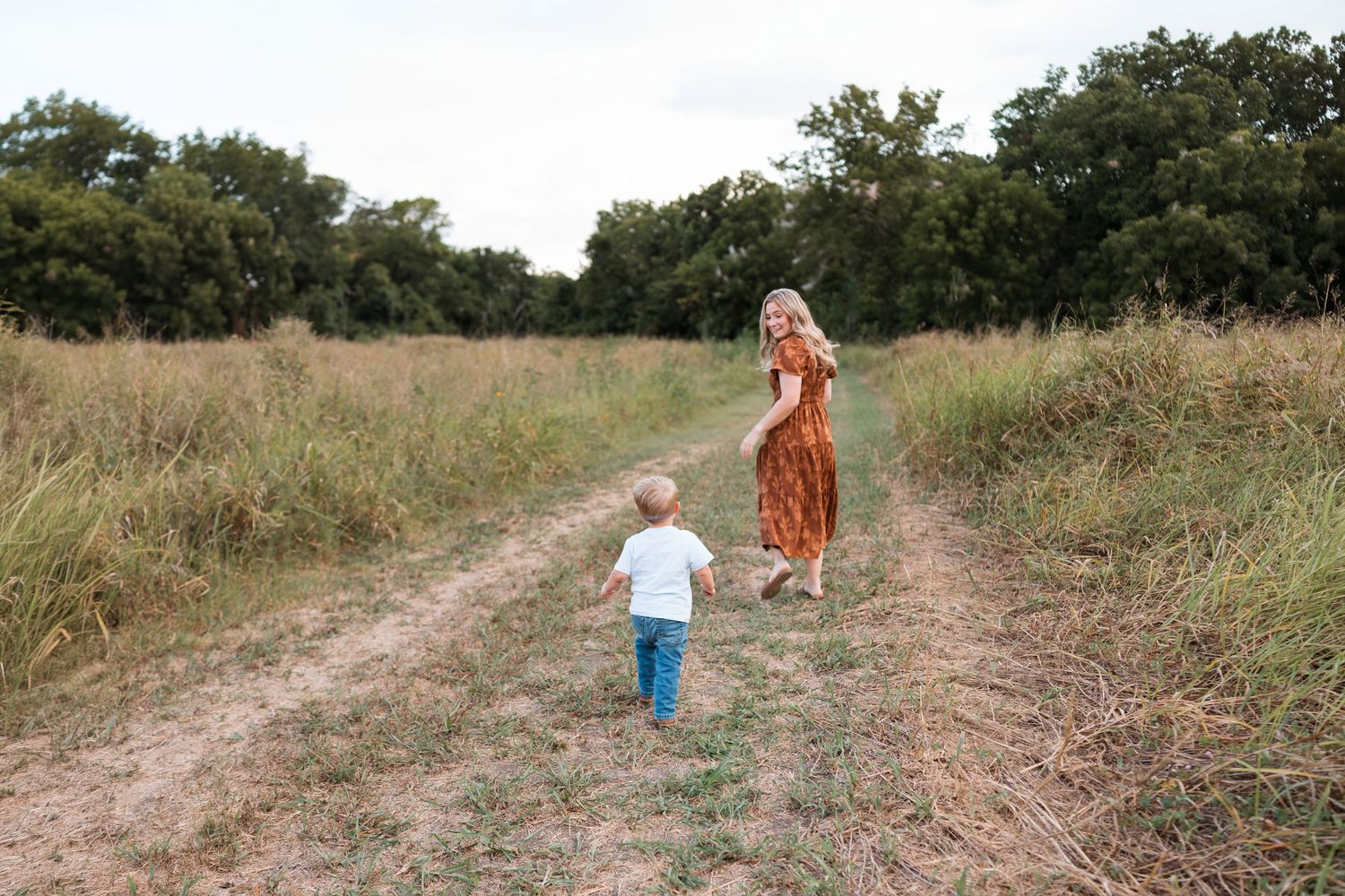 Family Photography Ennis TX, Ellis County. Waxahachie, Midlothian, Corsicana, Waco. Navarro County. Newborn Maternity, Seniors, Weddings