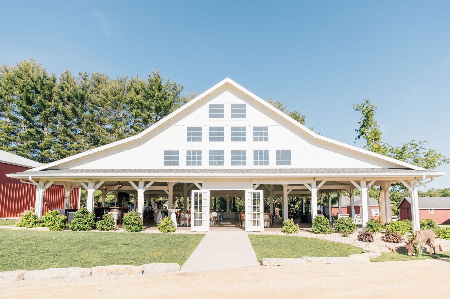 An Enchanted Wedding at Oak Hill Farm