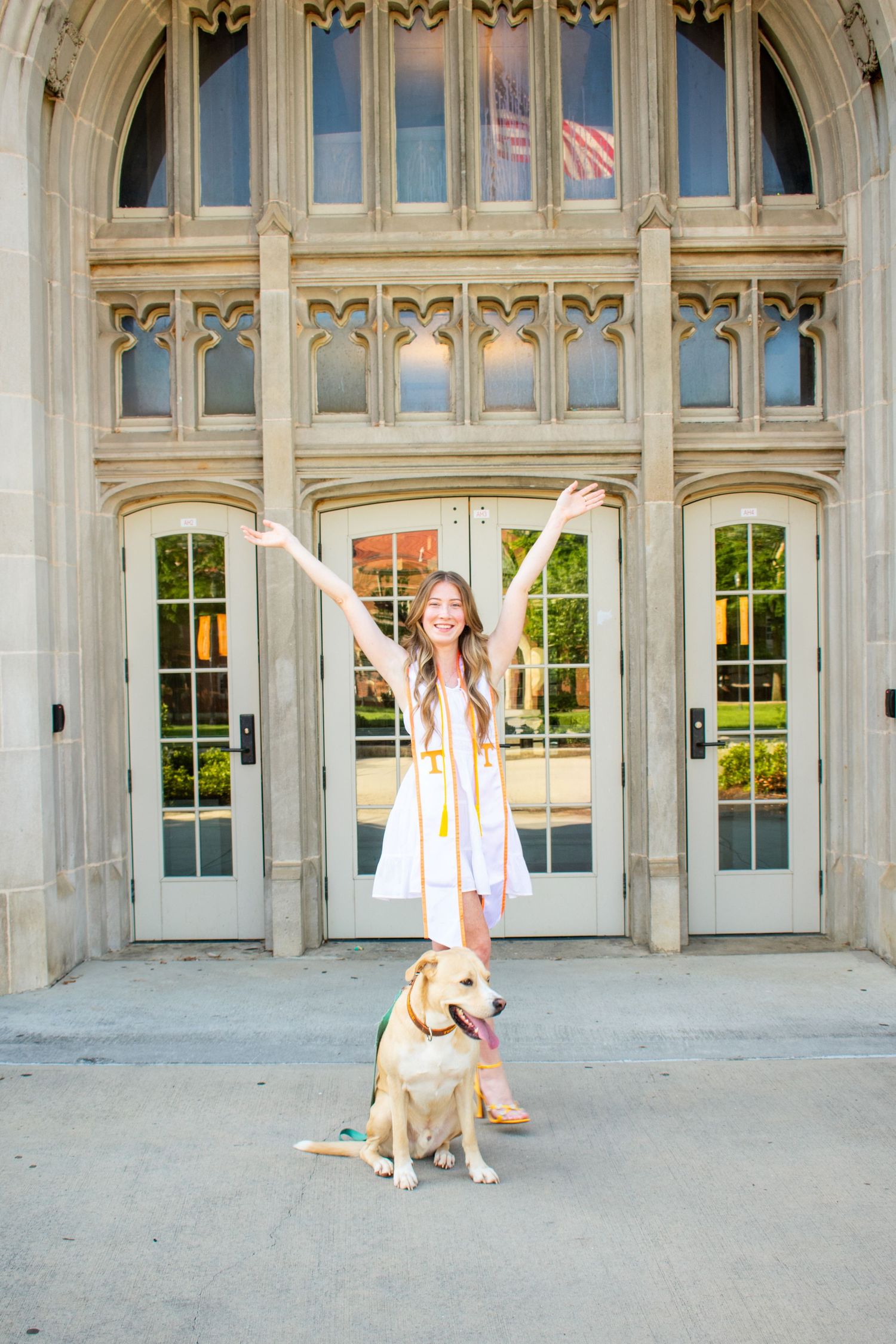 University of Tennessee Knoxville Graduation photo with dog