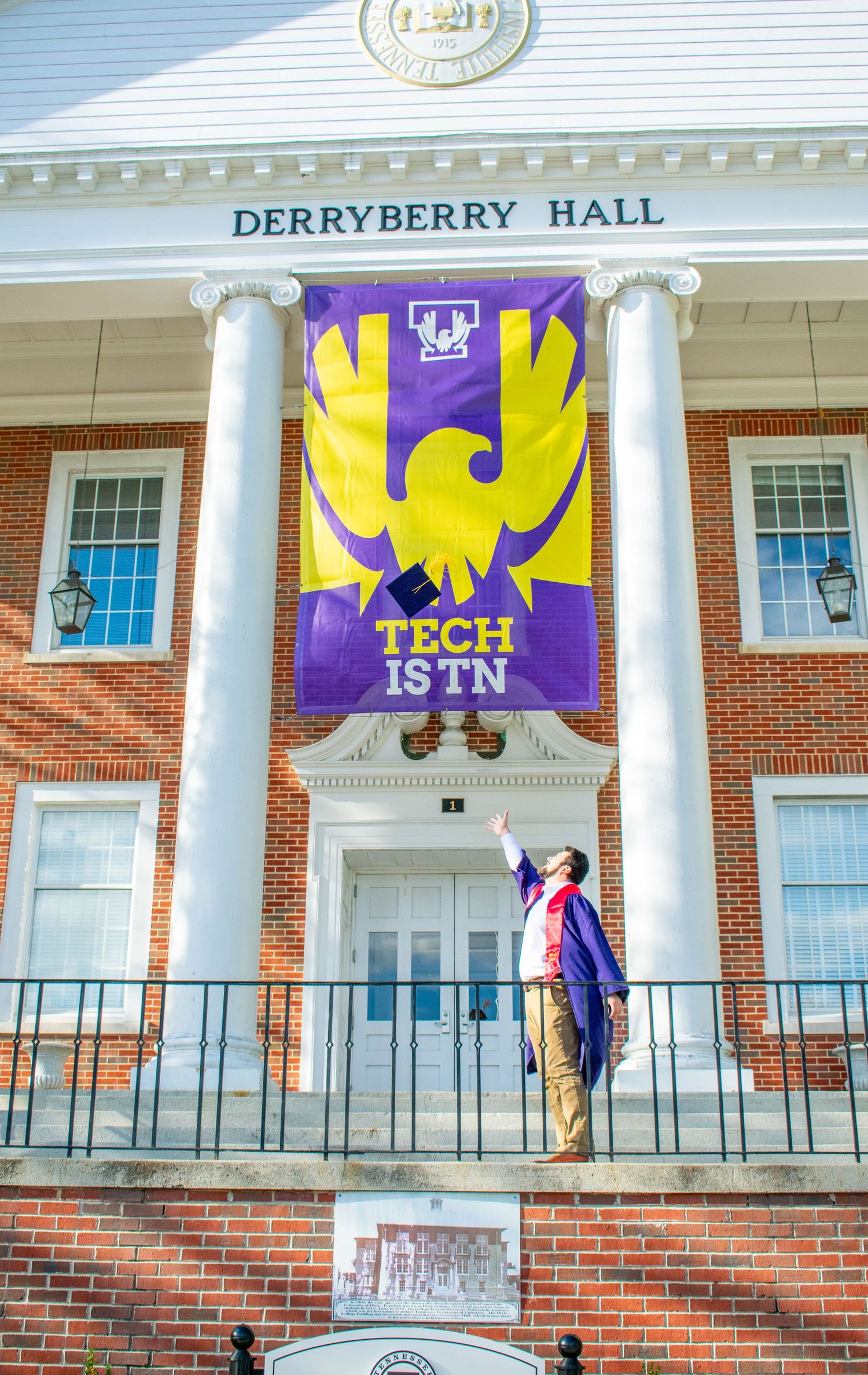 Tennessee Tech Graduation photo
