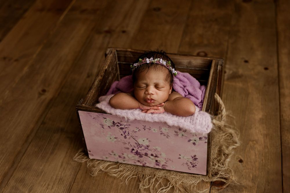 Wichita newborn photographer, newborn photography near me Wichita, newborn photoshoot, newborn photography packages