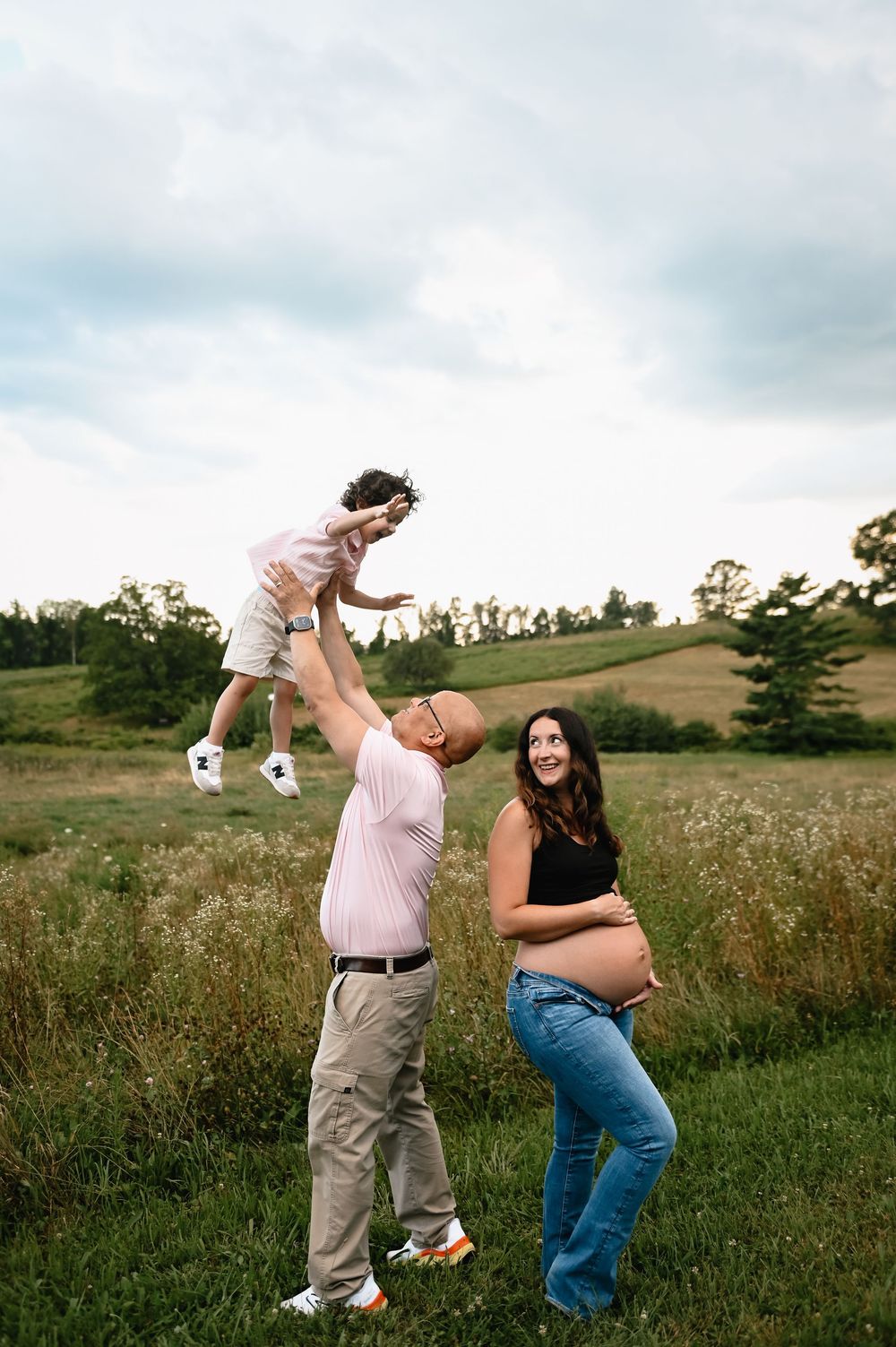 Brookfield Ma maternity photographer