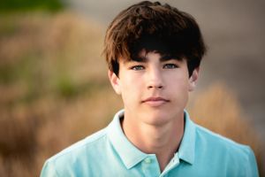 Senior, Seniors, HS Graduate, College Graduate, Graduation Photos, College Recruit, Senior Portrait