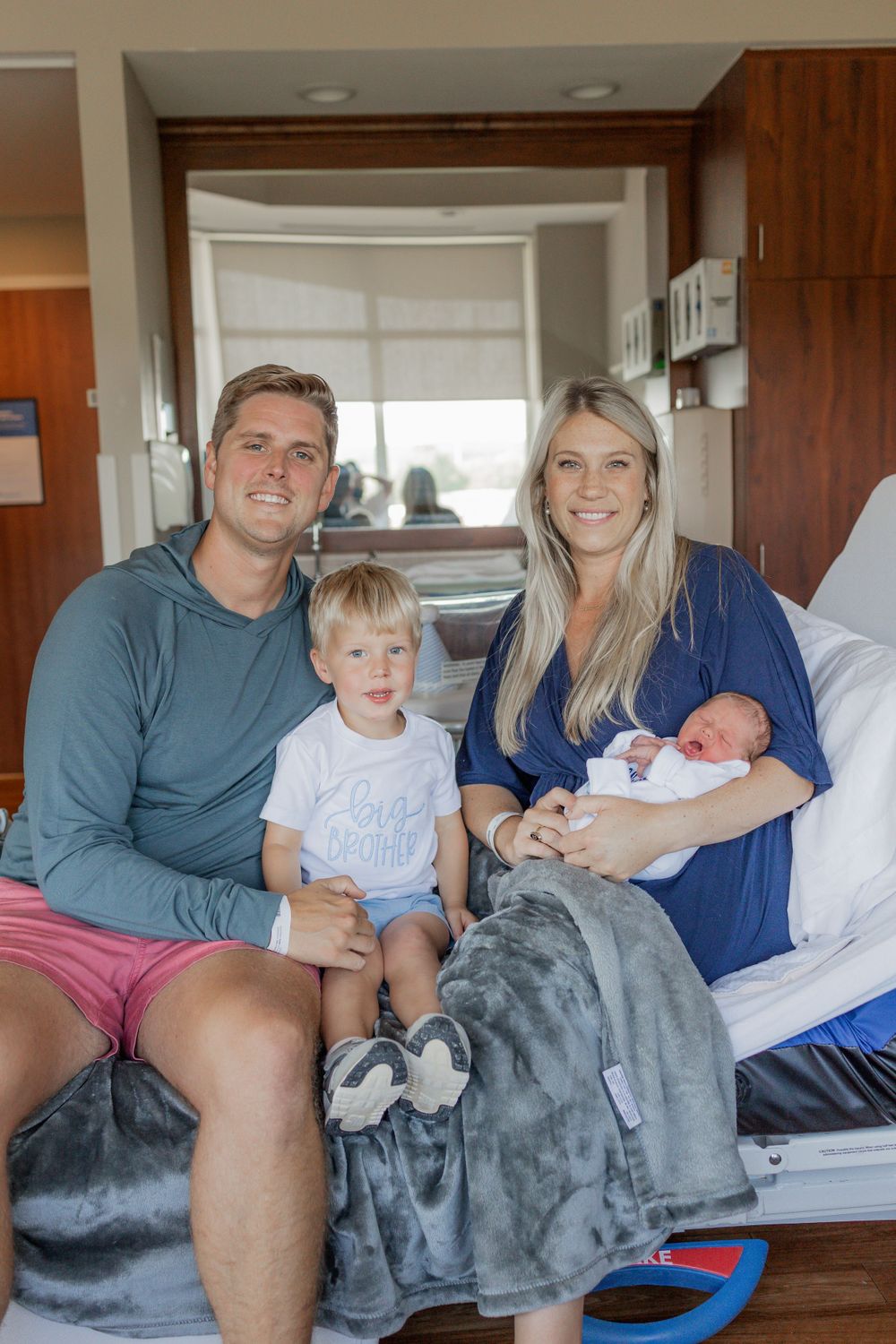 family photo in hospital with newborn