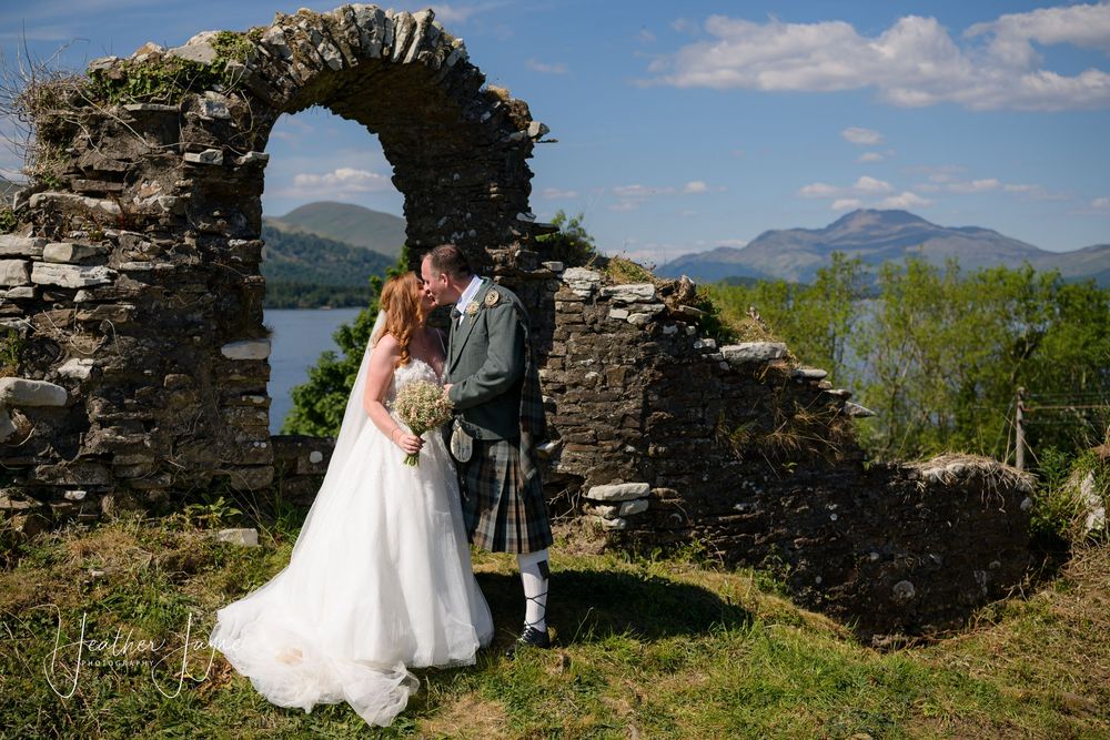 Helensburgh wedding photographer, Loch wedding photographer, elopement wedding photographer, Inchmurrin