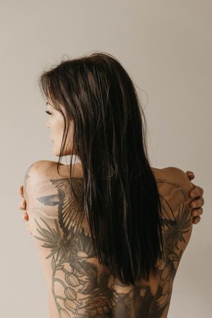 tattoo / tatuoitu boudoir