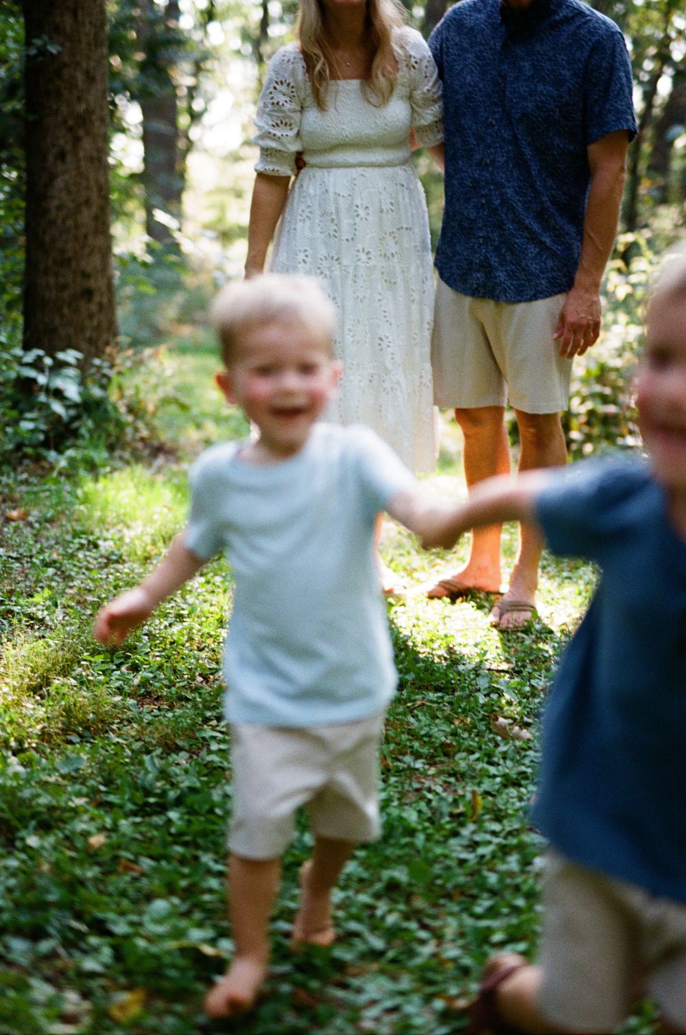 Wisconsin Family, Motherhood and Wedding Photographer. Focusing on authentic connections and the moments of in between.
