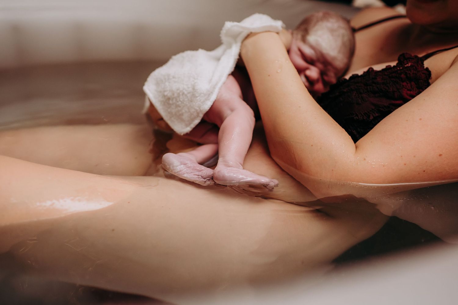 Dallas-forth-worth-birth-photographer-sophia-birth-photography
