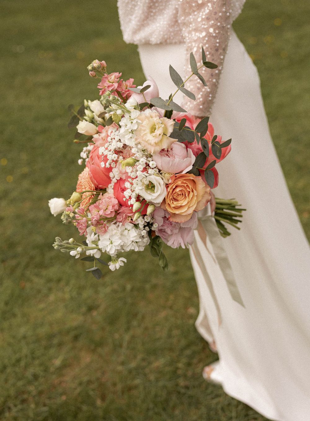 Préparatifs de la mariée a quimper , coiffure et maquillage de mariage, poppyblossom photographie, claudine creation