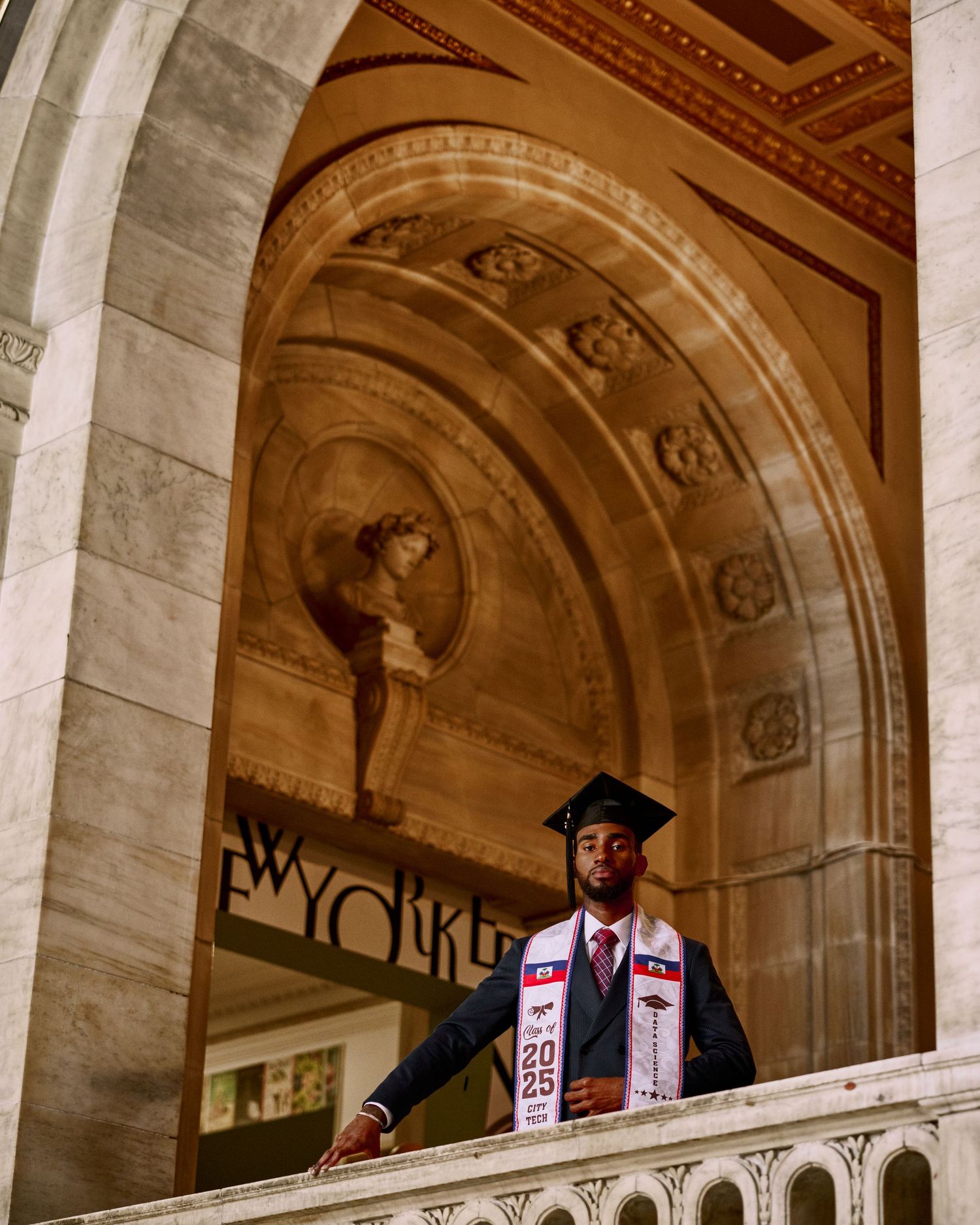 Graduation Photography in NYC | Celebrate Your Achievement - Thyz Foto |  Luxury Wedding & Event Photography in NYC & Beyond
