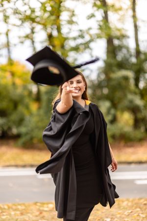 Graduation portrait by Christchurch Photographer Ces Photography.