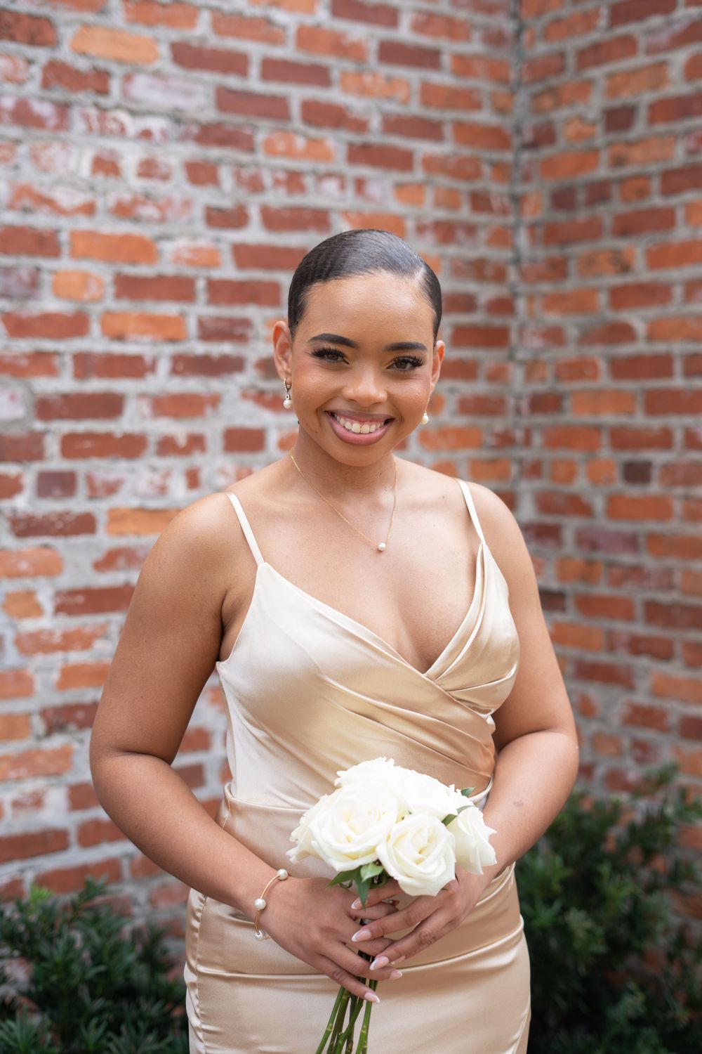 Bridesmaid makeup featuring flawless skin, natural glam beauty, and elegant wedding styling.