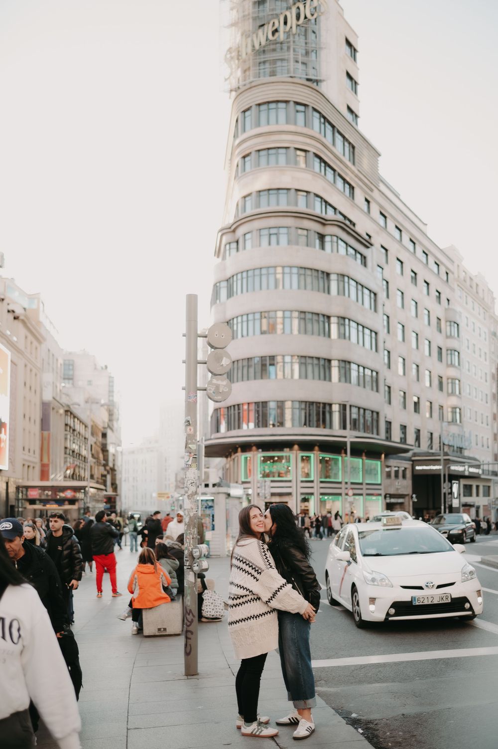 Fotógrafos de parejas Gran Via, Madrid