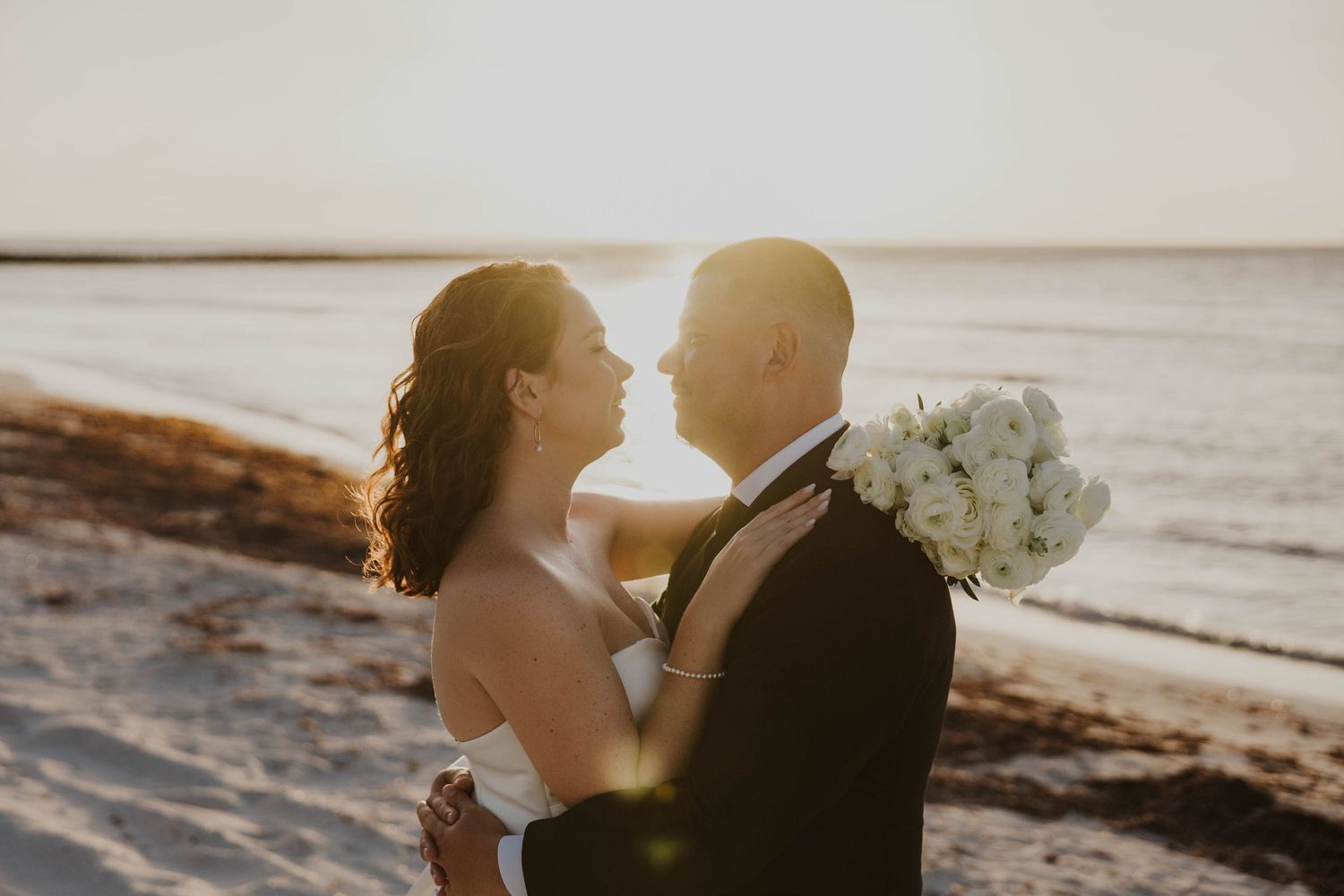 Aruba wedding during golden hour