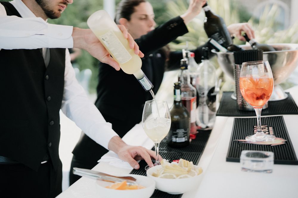 bar cocktail durante ricevimento matrimonio a villa nobel sanremo