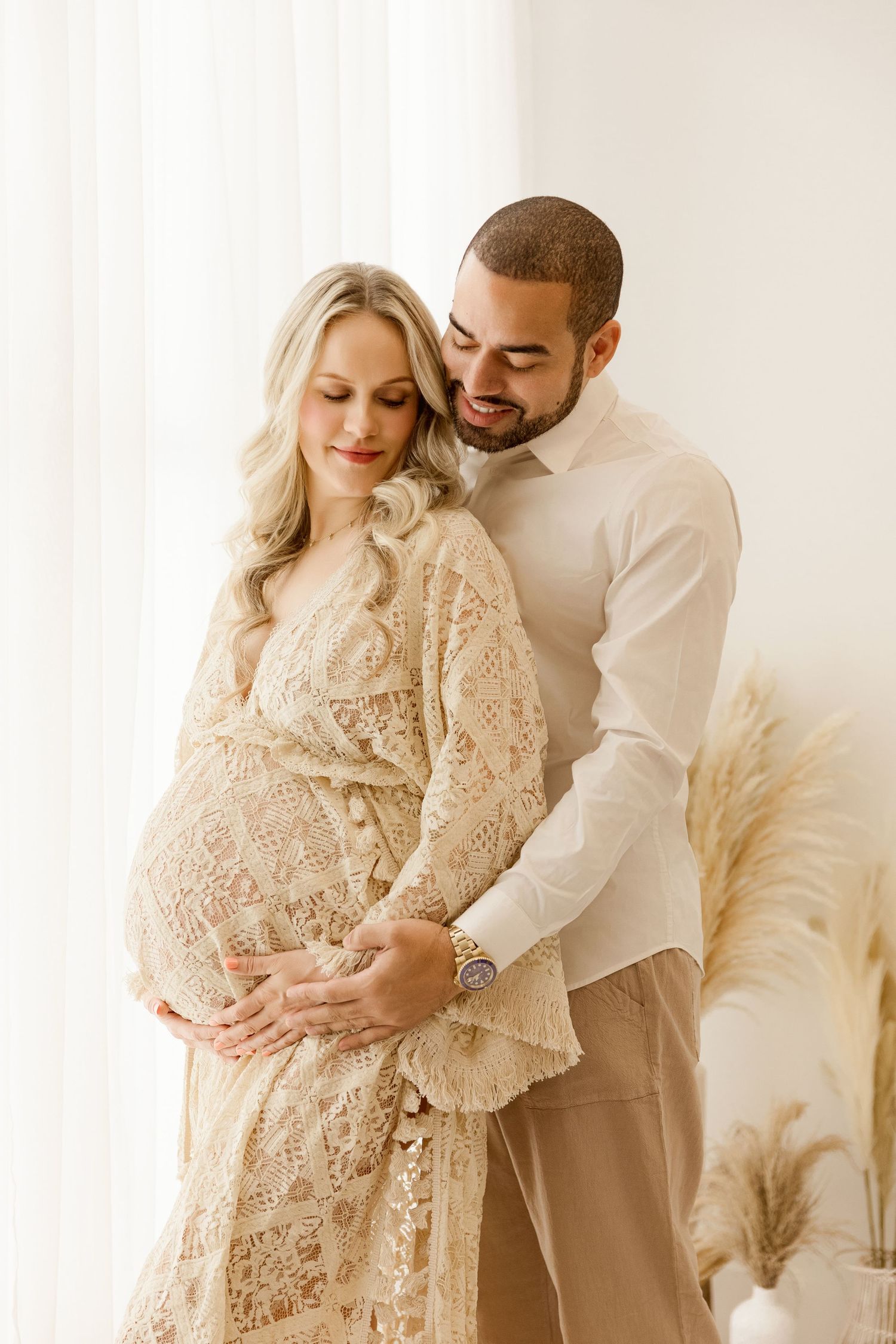 best South Florida maternity photographer, maternity portrait studio, professional maternity photos