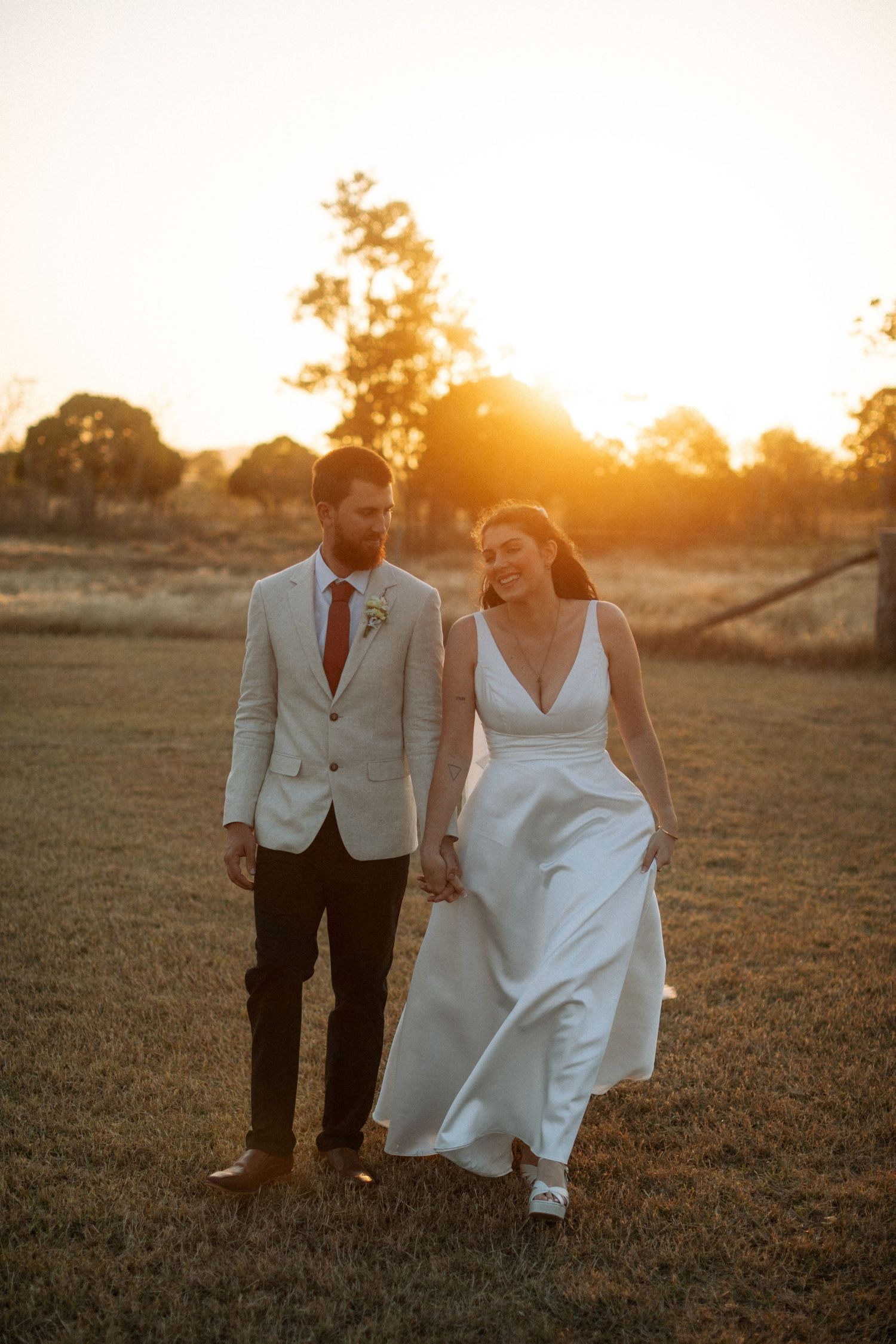 Hedlow Creek Wedding Photography
ROCKHAMPTON WEDDING PHOTOGRAPHER