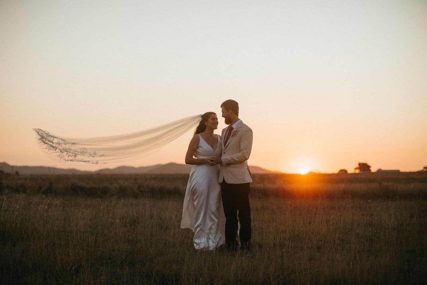 Hedlow Creek Wedding Photography
ROCKHAMPTON WEDDING PHOTOGRAPHER