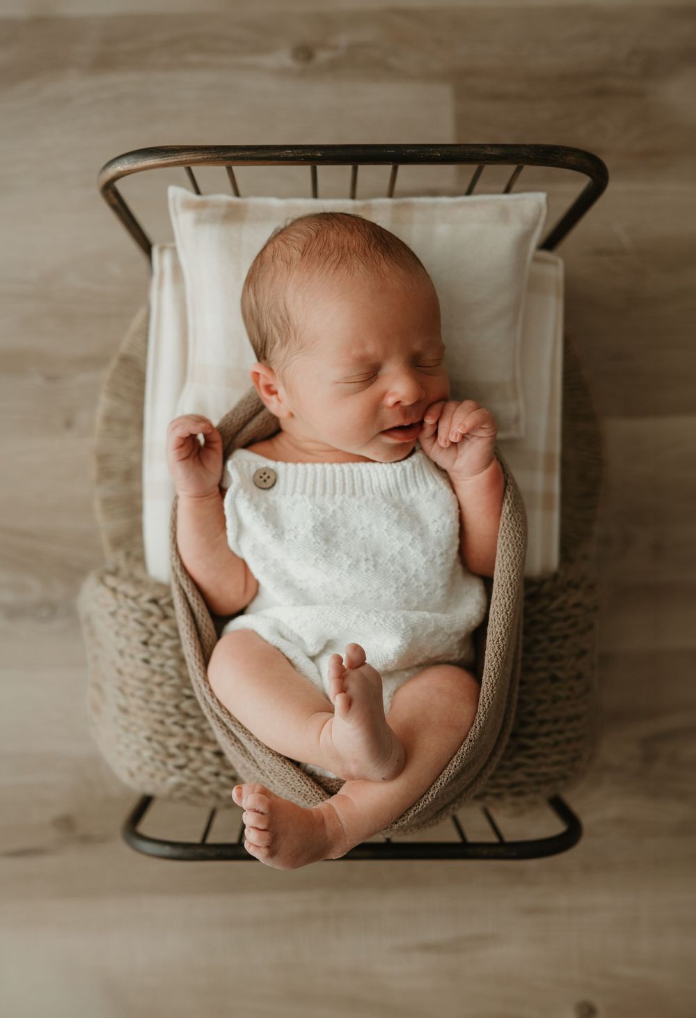 Regina newborn photographer Weyburn newborn photographer Regina newborn photography studio newborn photographer studio Saskatchewan