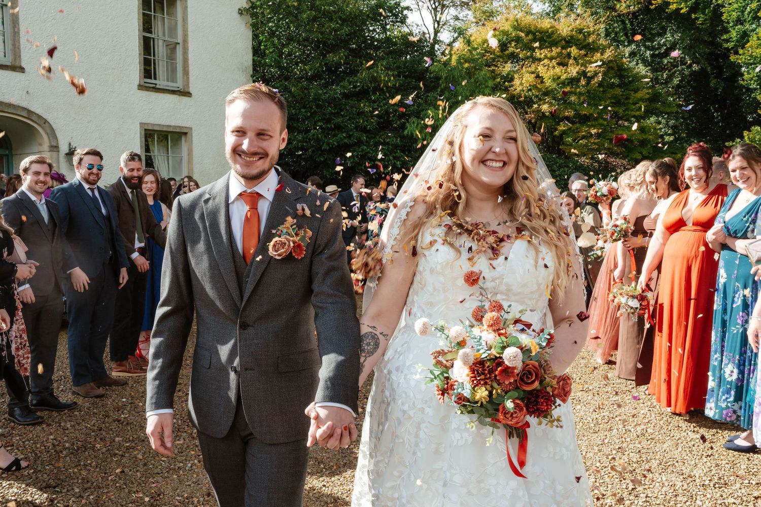 Matara Centre Wedding Photographer Zara Davis Cotswolds Photography Gloucestershire Confetti for Matt and Becky