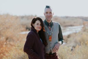 Outdoor family Portrait by Gabriel Pfeiffer Photography