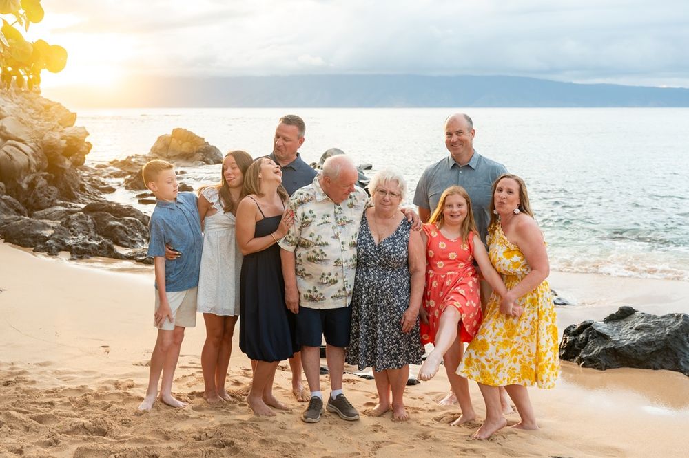 Maui family photo by ohwowfotos during sunset beach in Hawaii