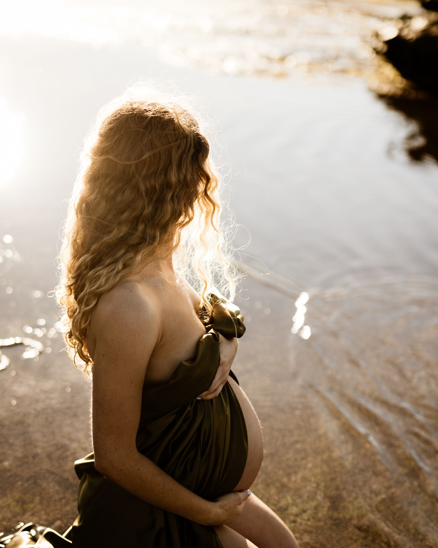 sunrise modern maternity photographer freshwater beach