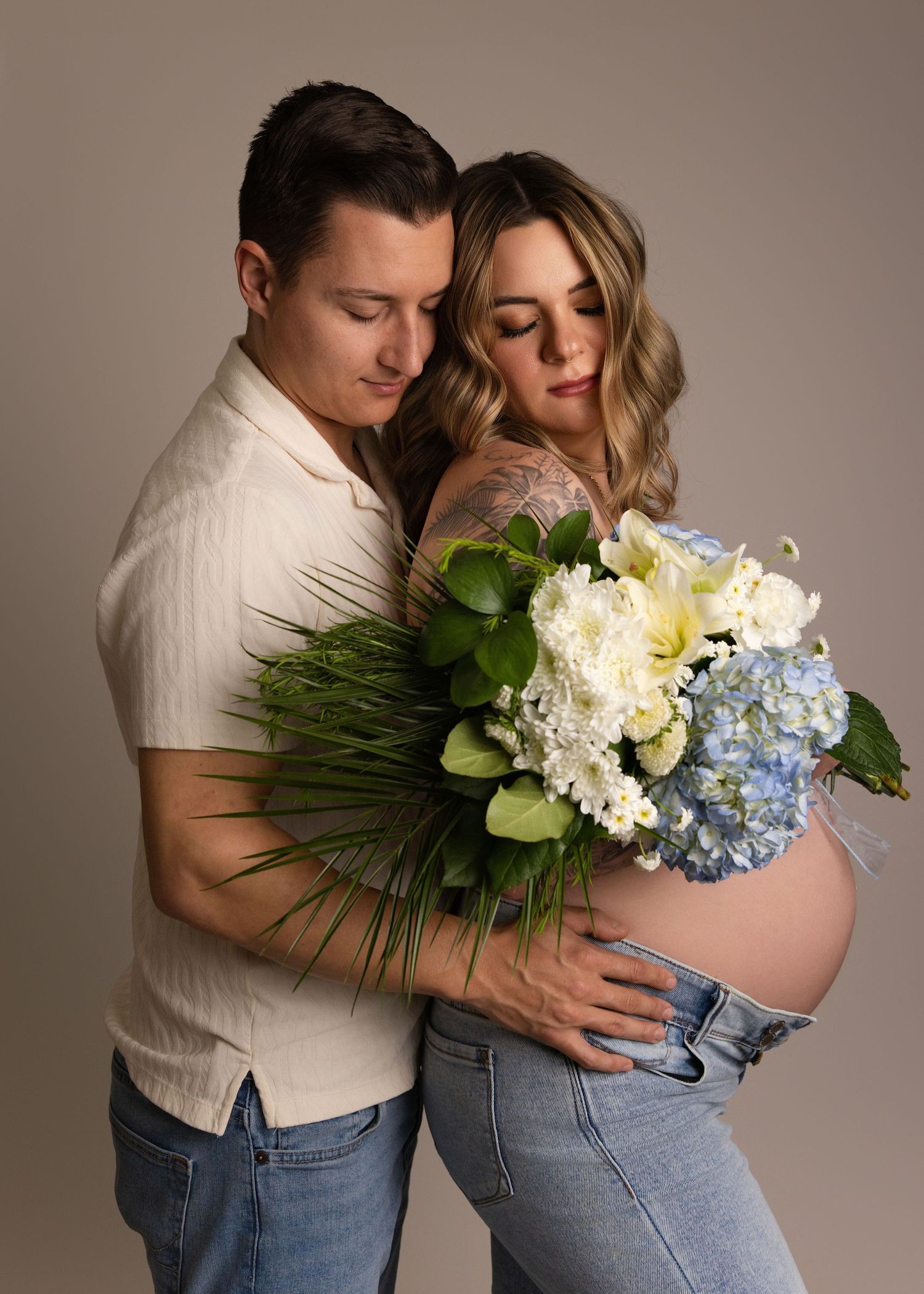 pregnancy photoshoot in studio in layton utah with davis county maternity photographer