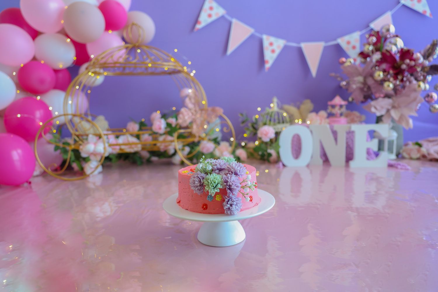 Cake Smash theme set up for a Girl