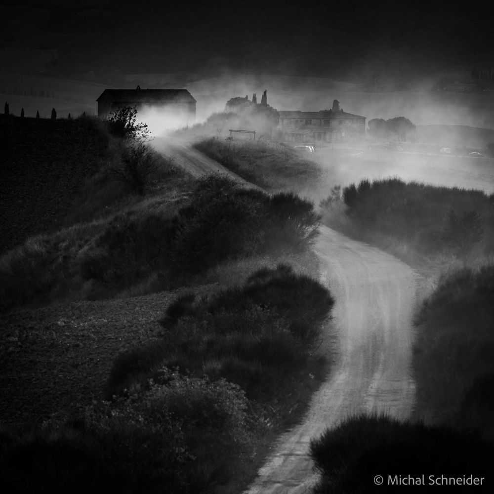 fotografie michal schneider foto photo photography italy italie toskansko toskánsko tuscany black and white light světlo západ cesta cena