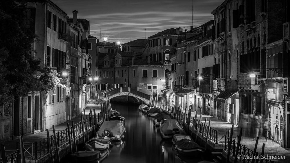 fotografie michal schneider foto photo photography italy italie benátky venice black and white light světlo západ cesta cena