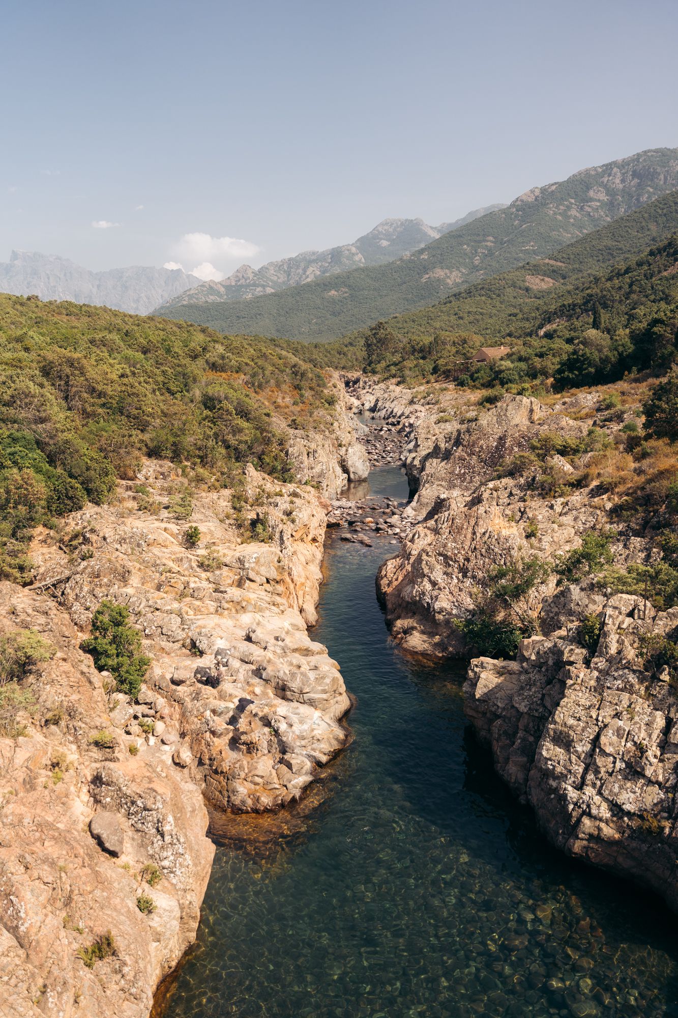 rivière de la vallée du fango