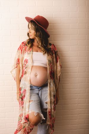 Chattanooga studio maternity portrait with Urso Photography, full of warmth and love.