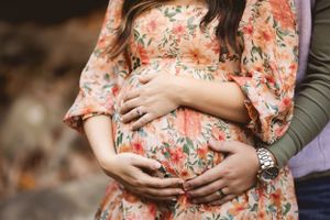 Urso Photography maternity session celebrating pregnancy with soft, natural light.