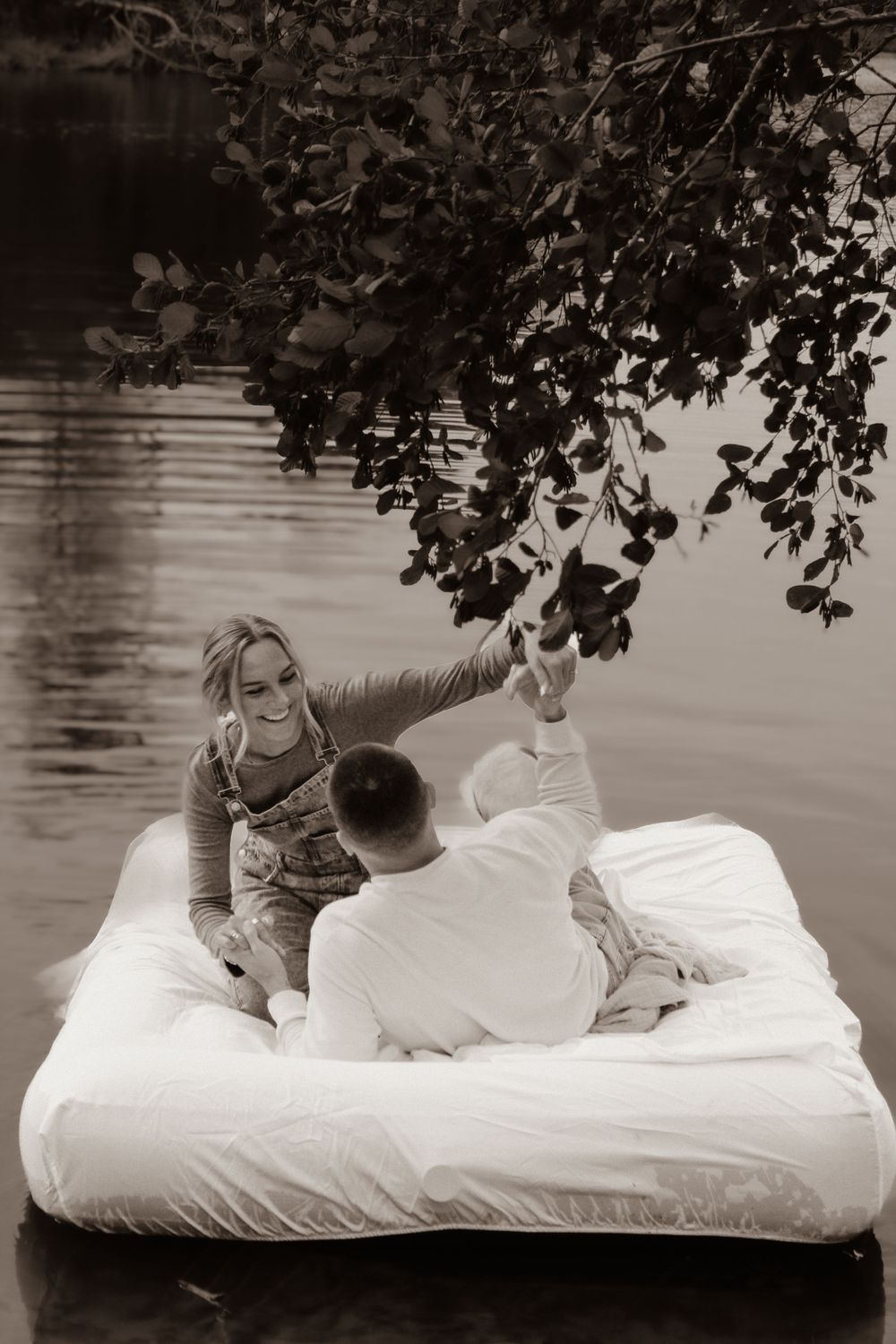 Couples lakeside photoshoot