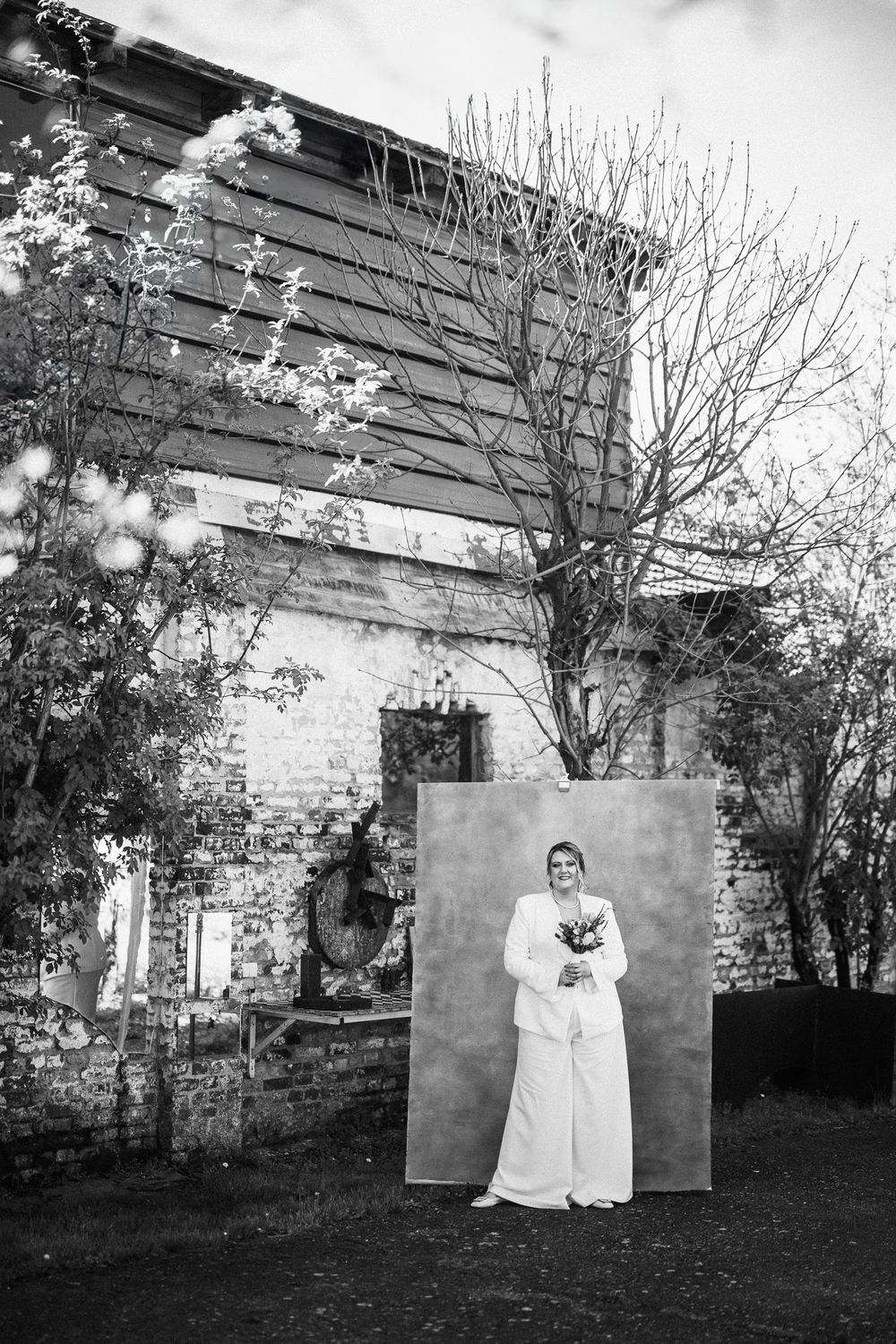 bride b&w photo