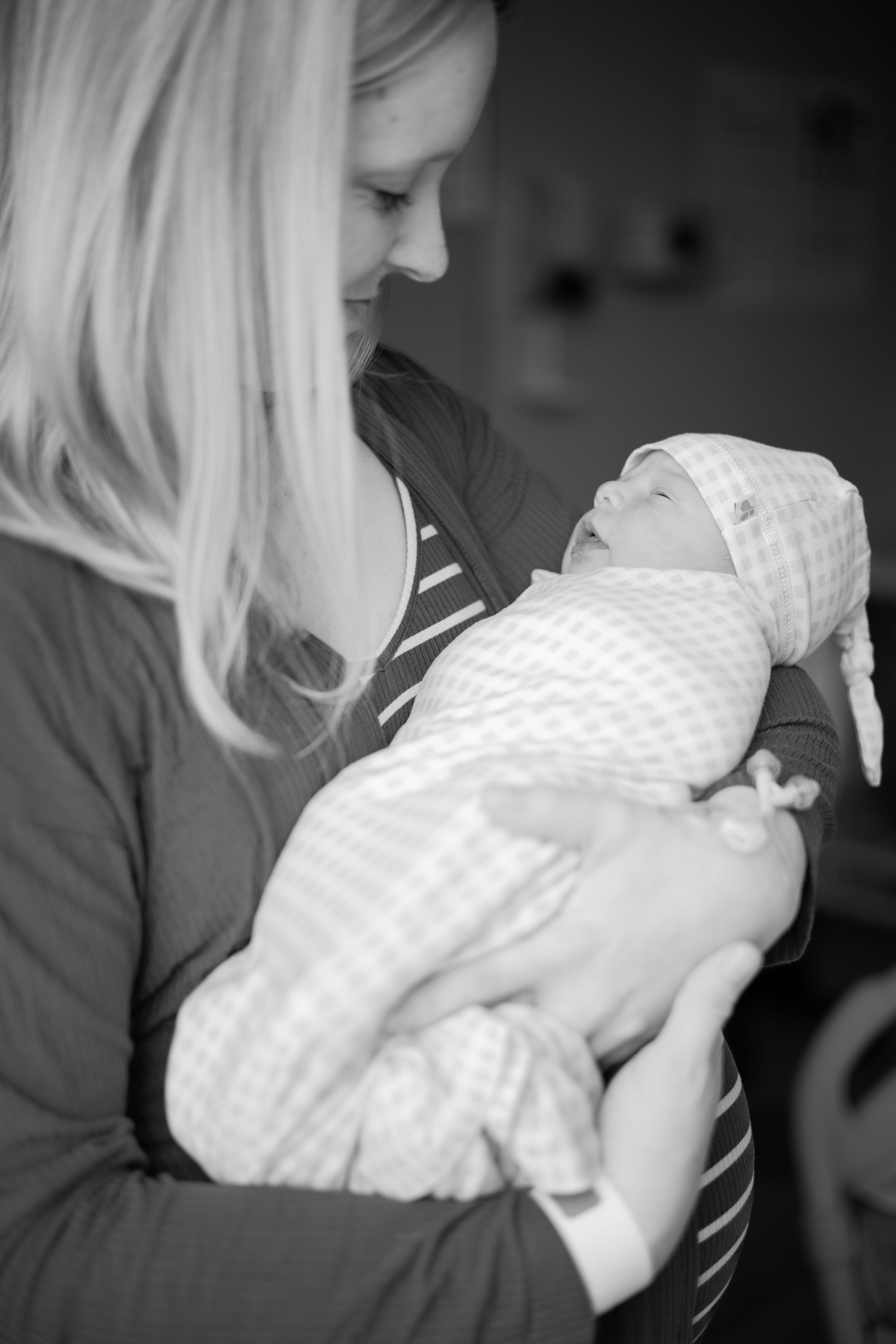 Toronto fresh 48 session. GTA fresh 48 photography. Halton hills family photographer.