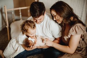 Laney J. Photography | Lifestyle Family Photographer | Tyler, TX | Longview, TX | Lindale, TX | Greenville, TX | Maternity
