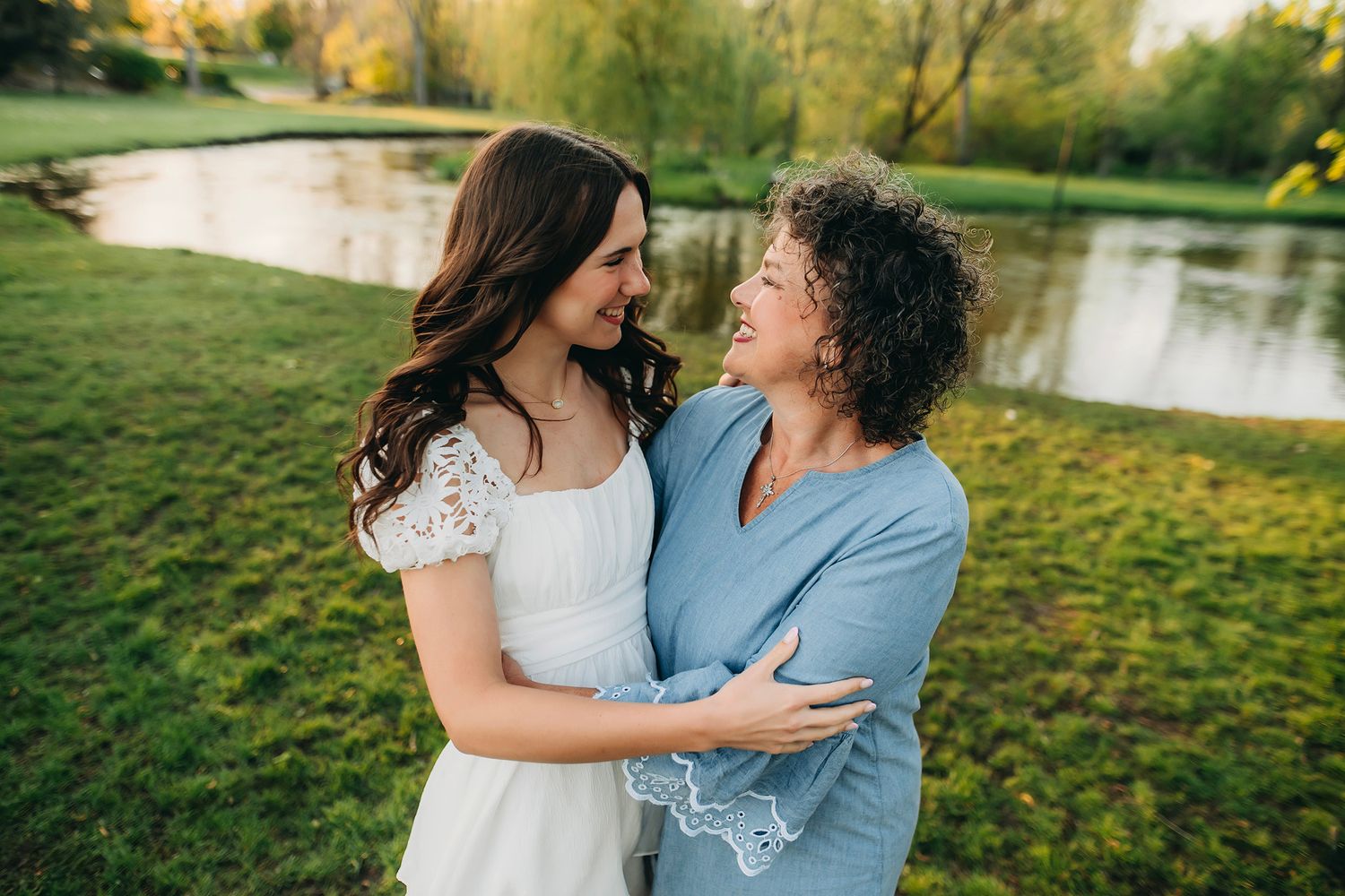 Fenton Family Photographer, Michigan Family Photographer, Fenton Family Photographer, Bush Park Fenton Michigan