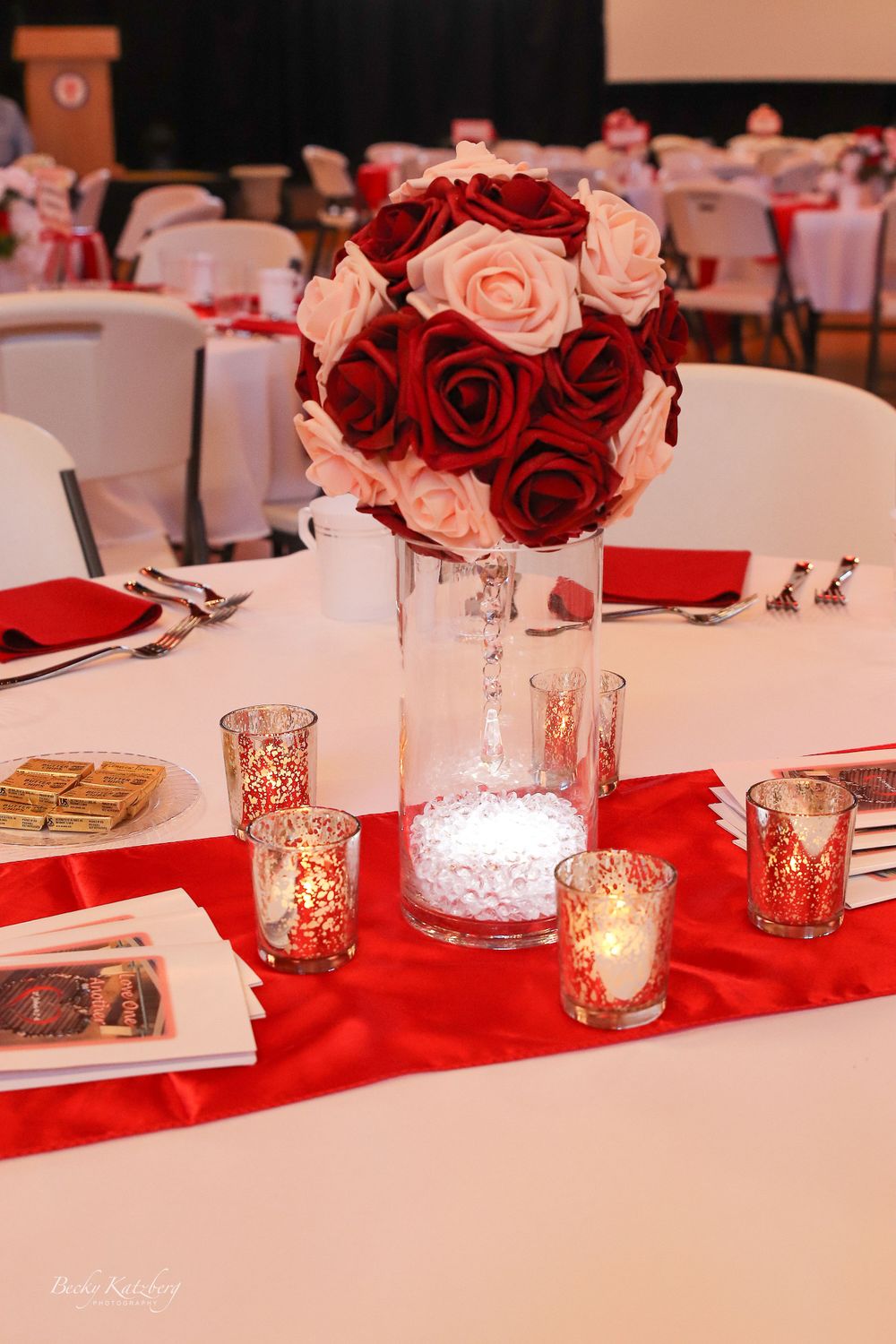 becky katzberg photography centerpieces from charity event