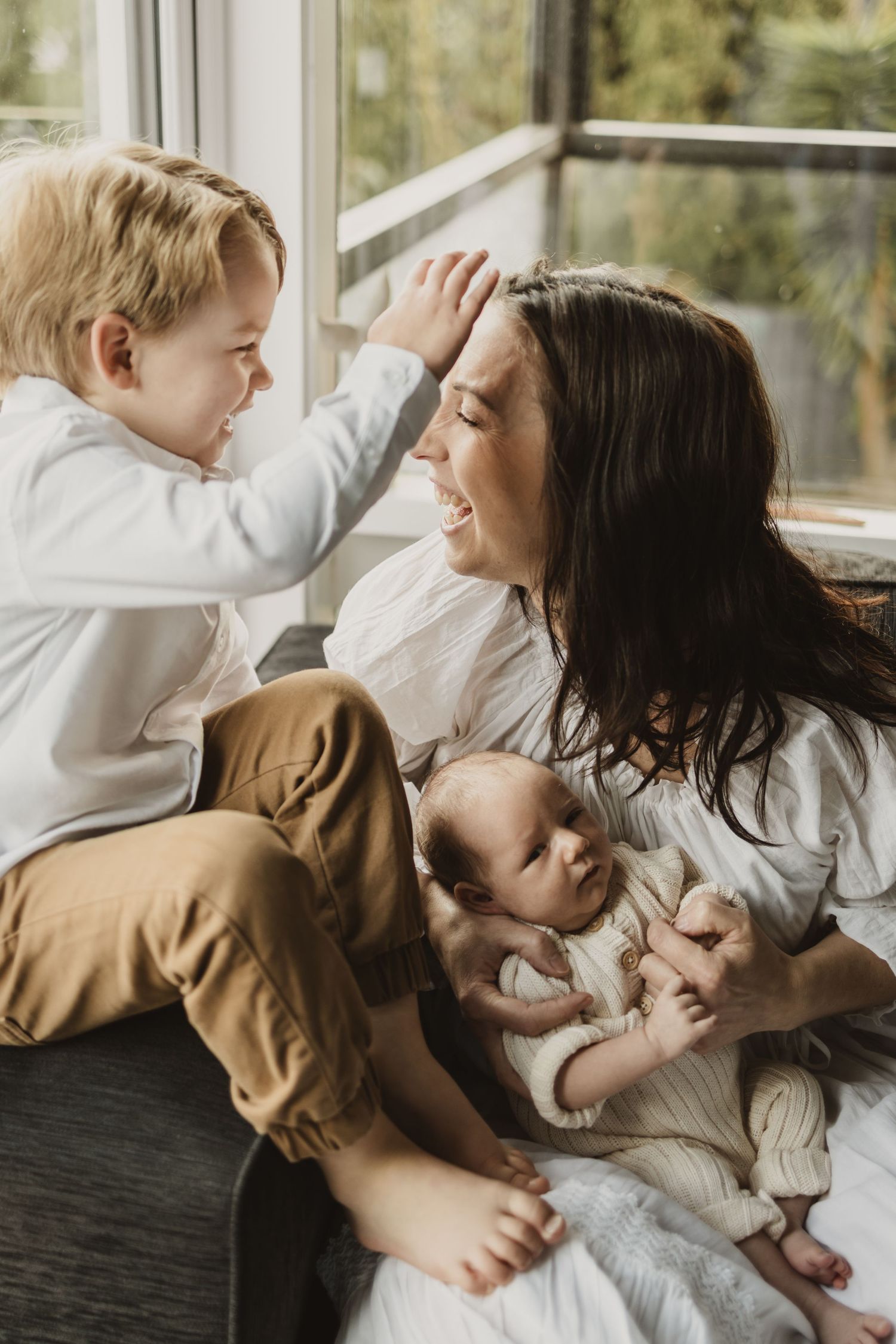 Geelong Lara Torquay Ocean Grove Barwon Heads newborn maternity pregnancy family motherhood couples photographer photography photoshoot