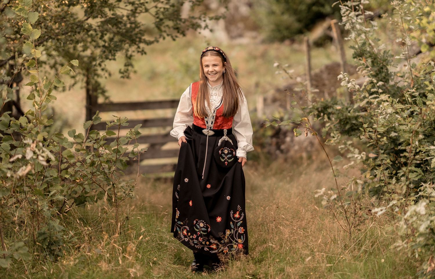 Nydelig konfirmant knipset i Hjelmeland i Ryfylke