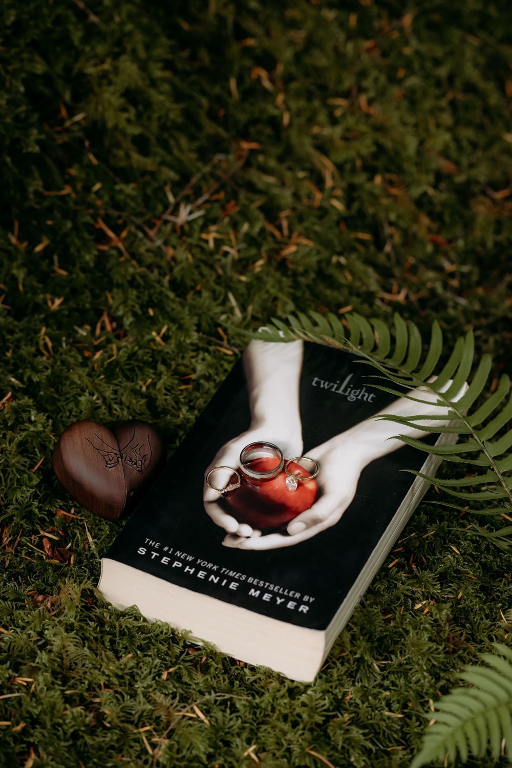 Charlotte Ann Photography - Weddings, Elopements, & Twilight Inspired Wedding Photography. Pacific Northwest, Forks, Washington Photographer