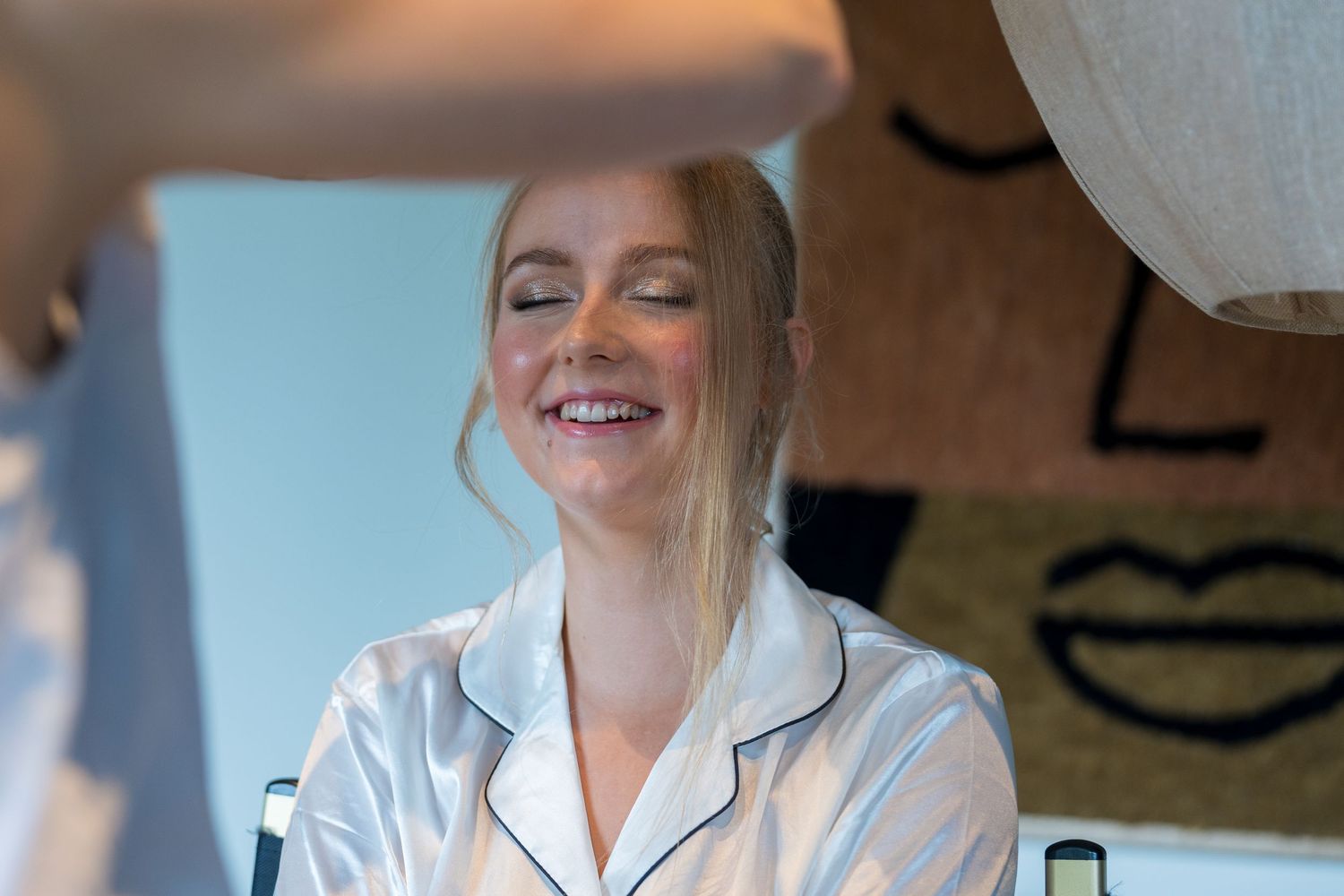 Freie Trauung am Van der Valk Naturresort – Hochzeitsfotograf Berlin Braut Getting ready