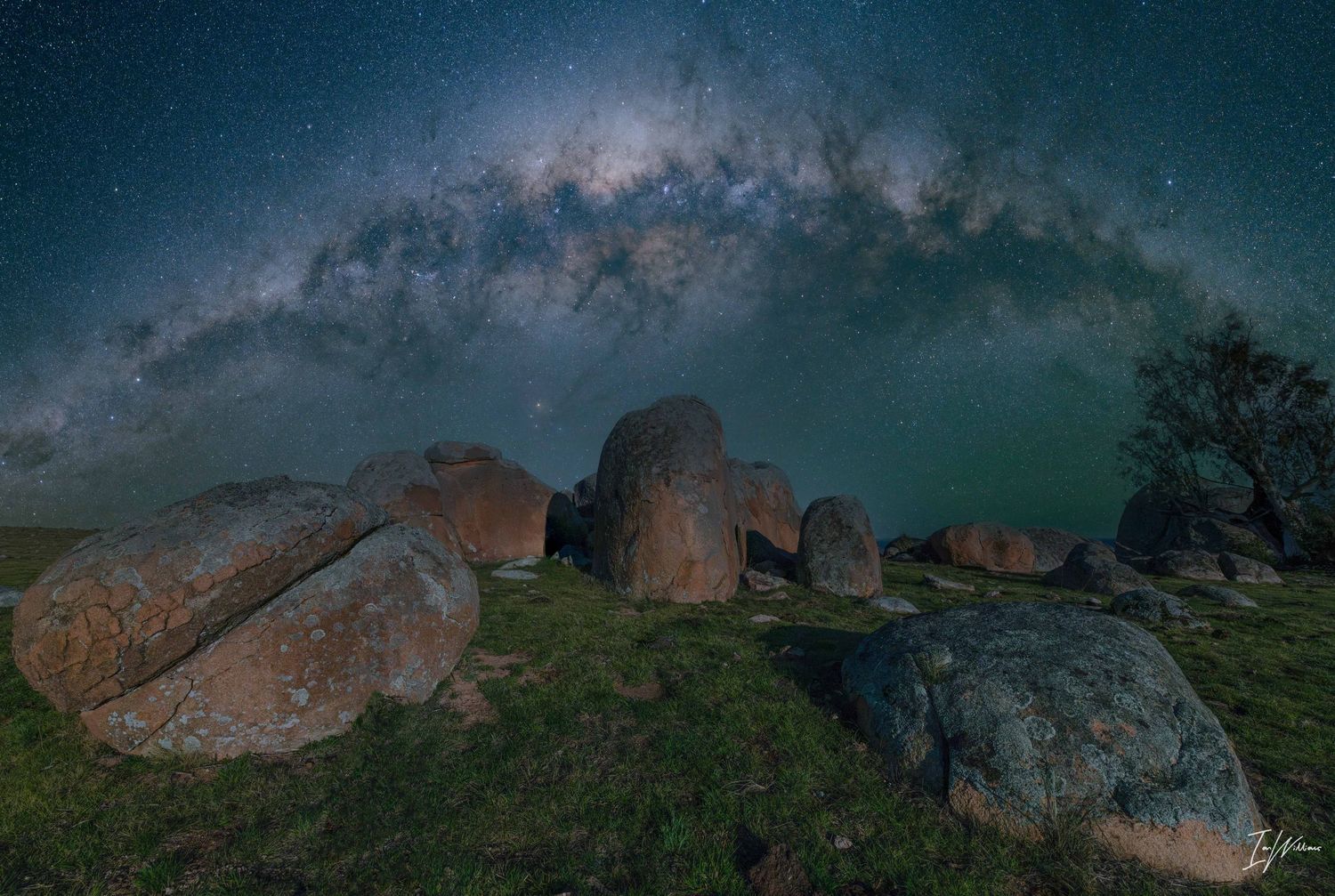 Milky Way over Monaro