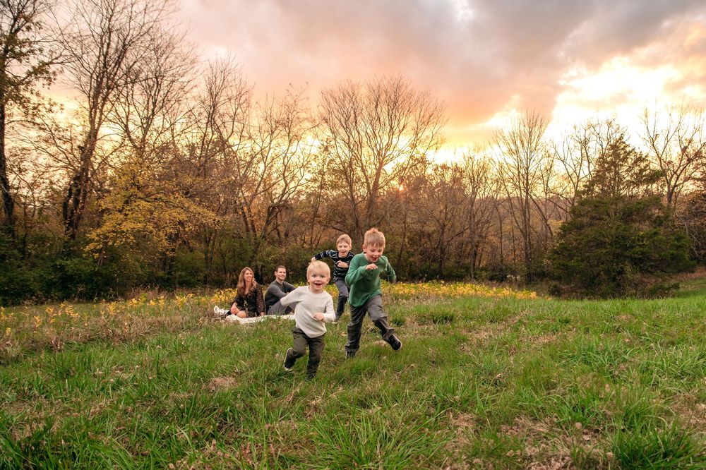 St. Louis Family Photographer Ashley Dawn Photography Queeny Park Chesterfield MO