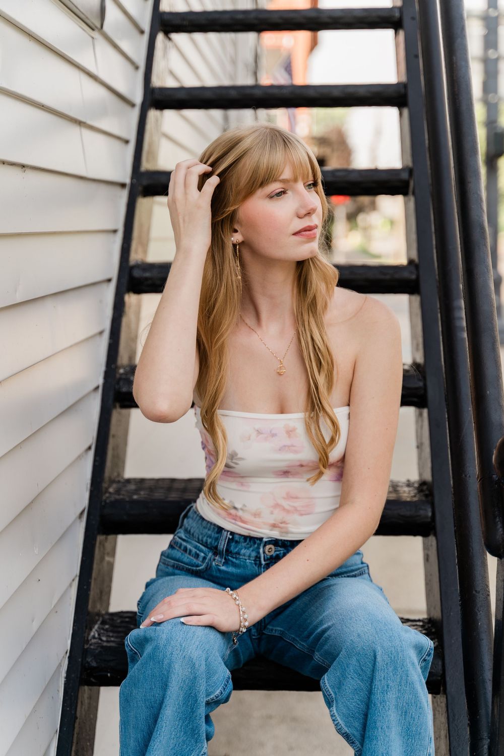 Perrysburg senior photography with natural light