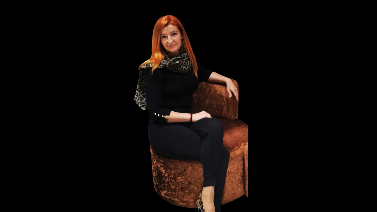 Luxury menopause coaching for women 40+ who want personalized support to lose weight, feel sexy, and thrive with confidence