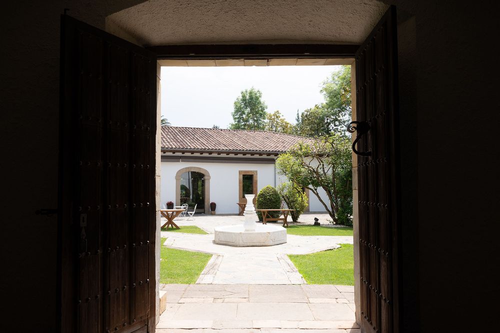 Arcos consecutivos y patios del Palacio de Valdesoto