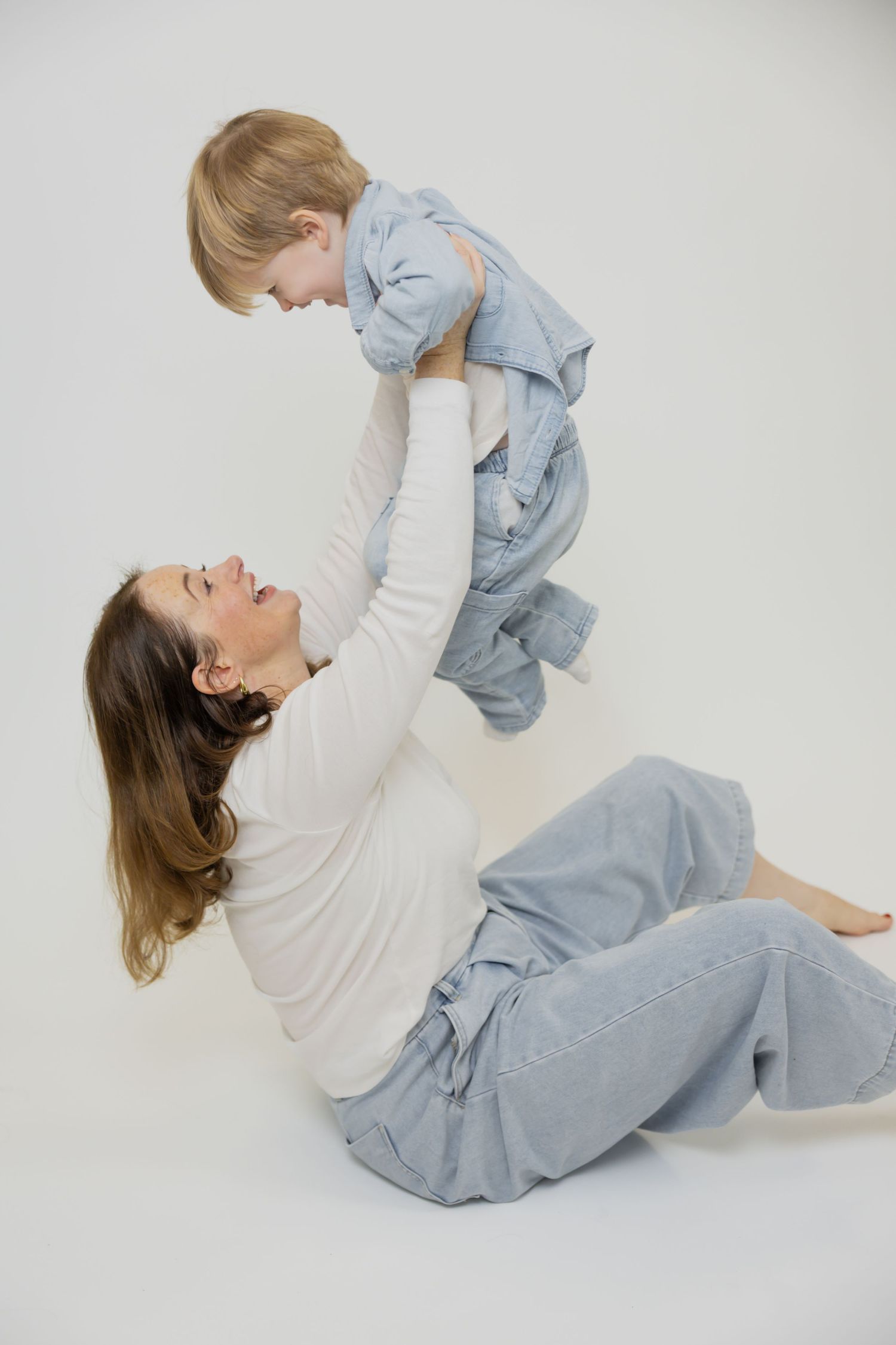 Mothers day photoshoot in Norwich, Norfolk by snapsbyleigha | mama and me photoshoot | mothers day gift